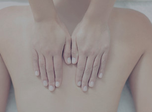 Back massage therapy_edited.jpg