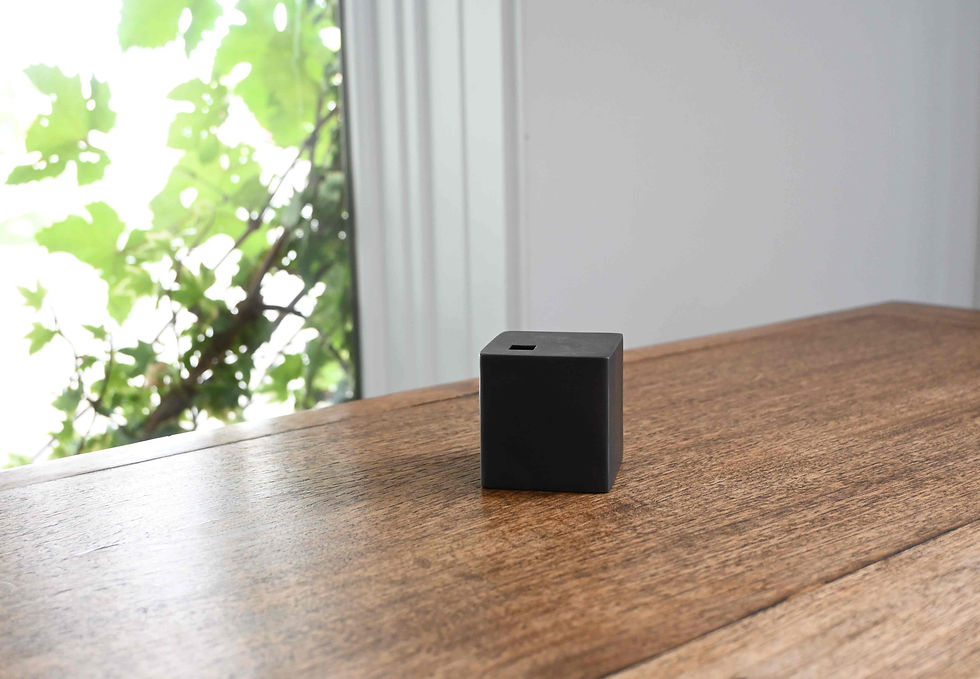 サムネイル： 高光太郎　銅花器　CUBE　茶