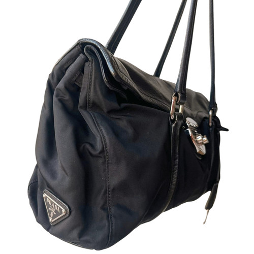 Prada Pushlock Shoulder Bag | Vinty Prada Pushlock Shoulder Bag | Vinty