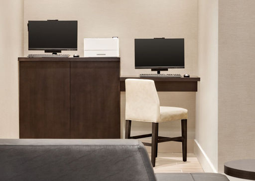 Residence Inn by Marriott  Double Desk