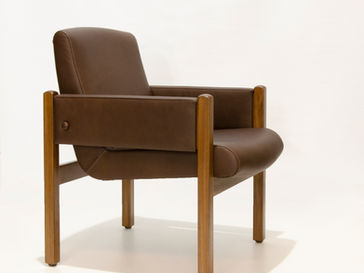 Agenda do Centenário de Sergio Rodrigues é aberta em Brasília, com reedição da Poltrona Arcos