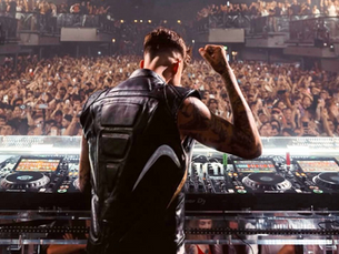 Anyma Launches UNVRS Ibiza Residency with a Groundbreaking set and Visual Overload
