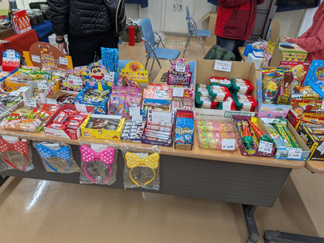つなぎ工房の駄菓子ブース。
