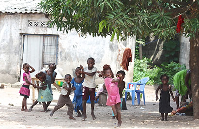 Niños jugando
