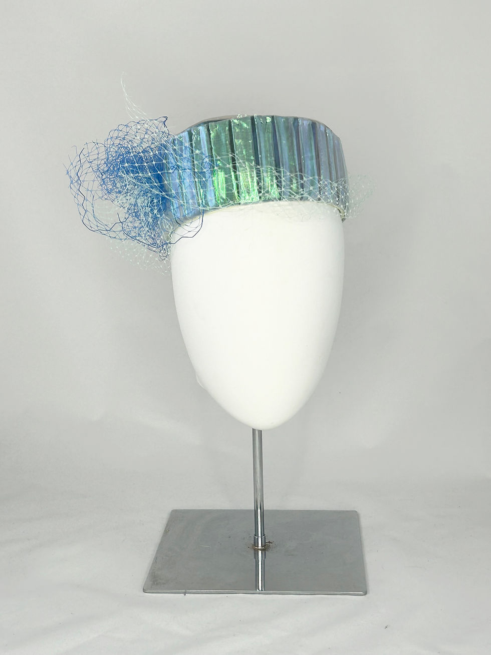 Pleated pillbox