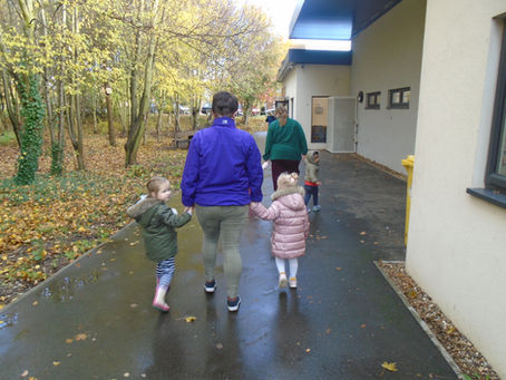 Let's go shopping!! - a blog post about the benefits of children helping with the food shopping