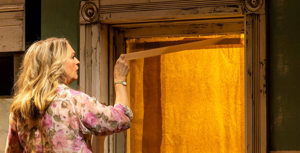 August: Osage County, Belvoir St (2024). Photography by Brett Boardman