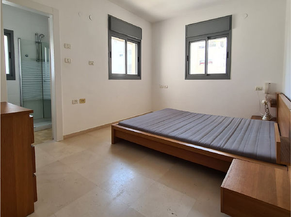 Apartment for sale in Tel Aviv on 114 Levi eshkol Street
