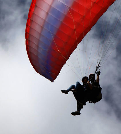 Parapendio e deltaplano Piana di Castelluccio.jpeg