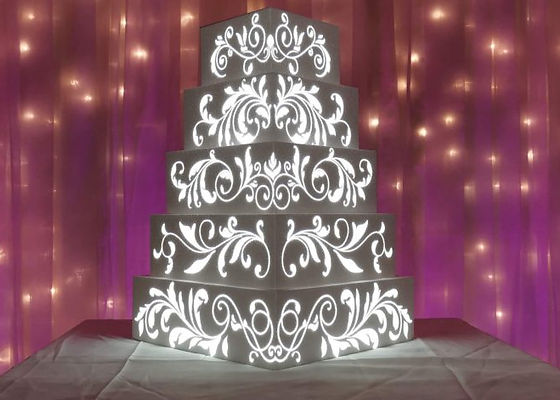 white cake.jpg
