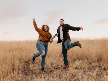 Maternity Photoshoot at Garden of the Gods | Robert + Georgiana