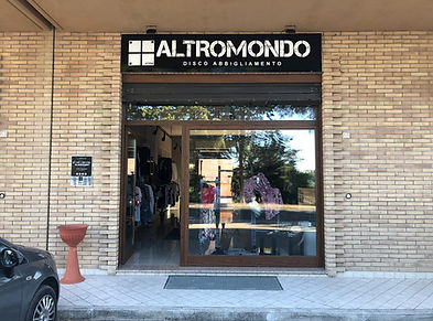 ALTROMONDO LARINO ABBIGLIAMENTO