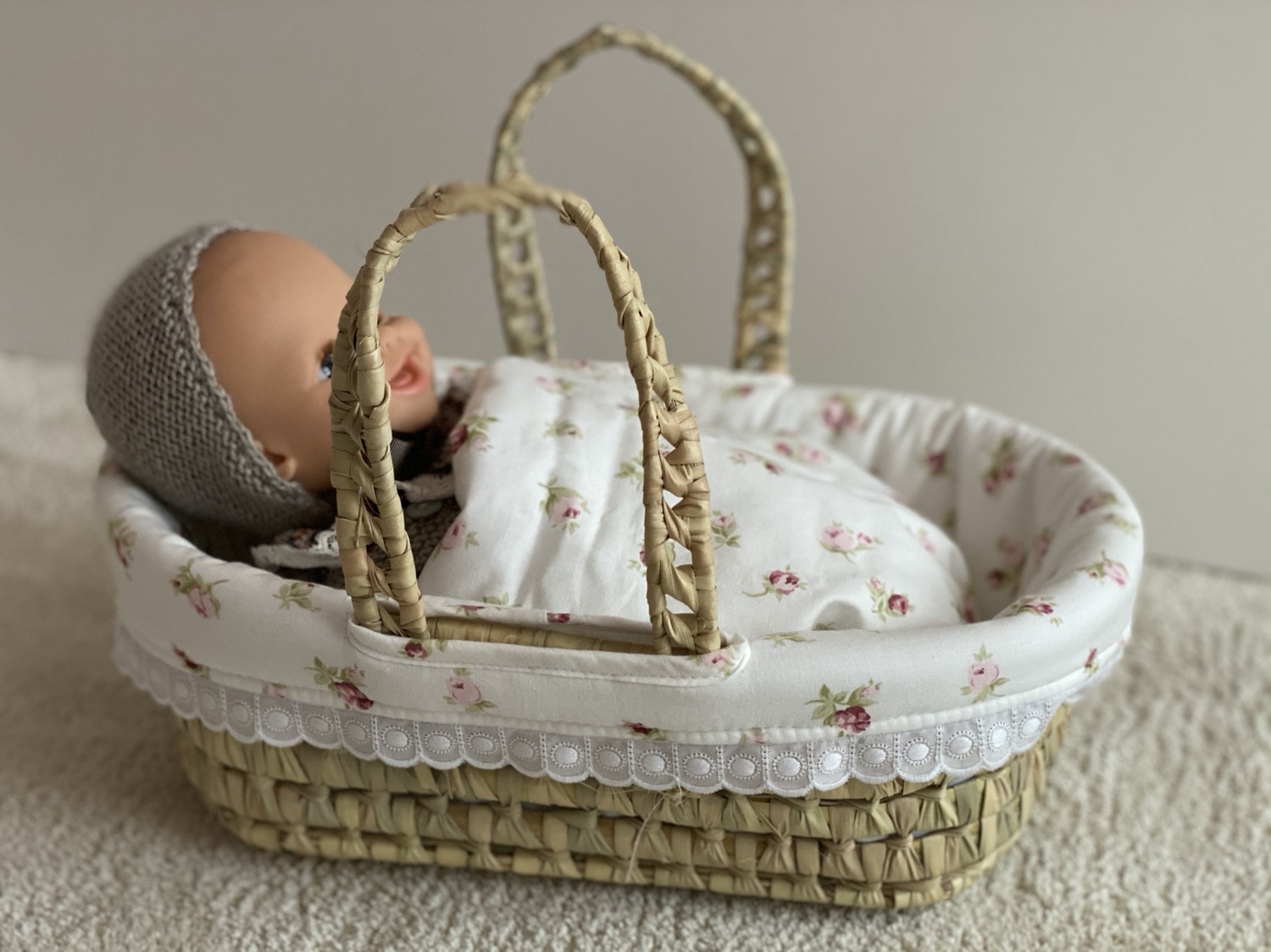 Miniatura: Moises muñeca