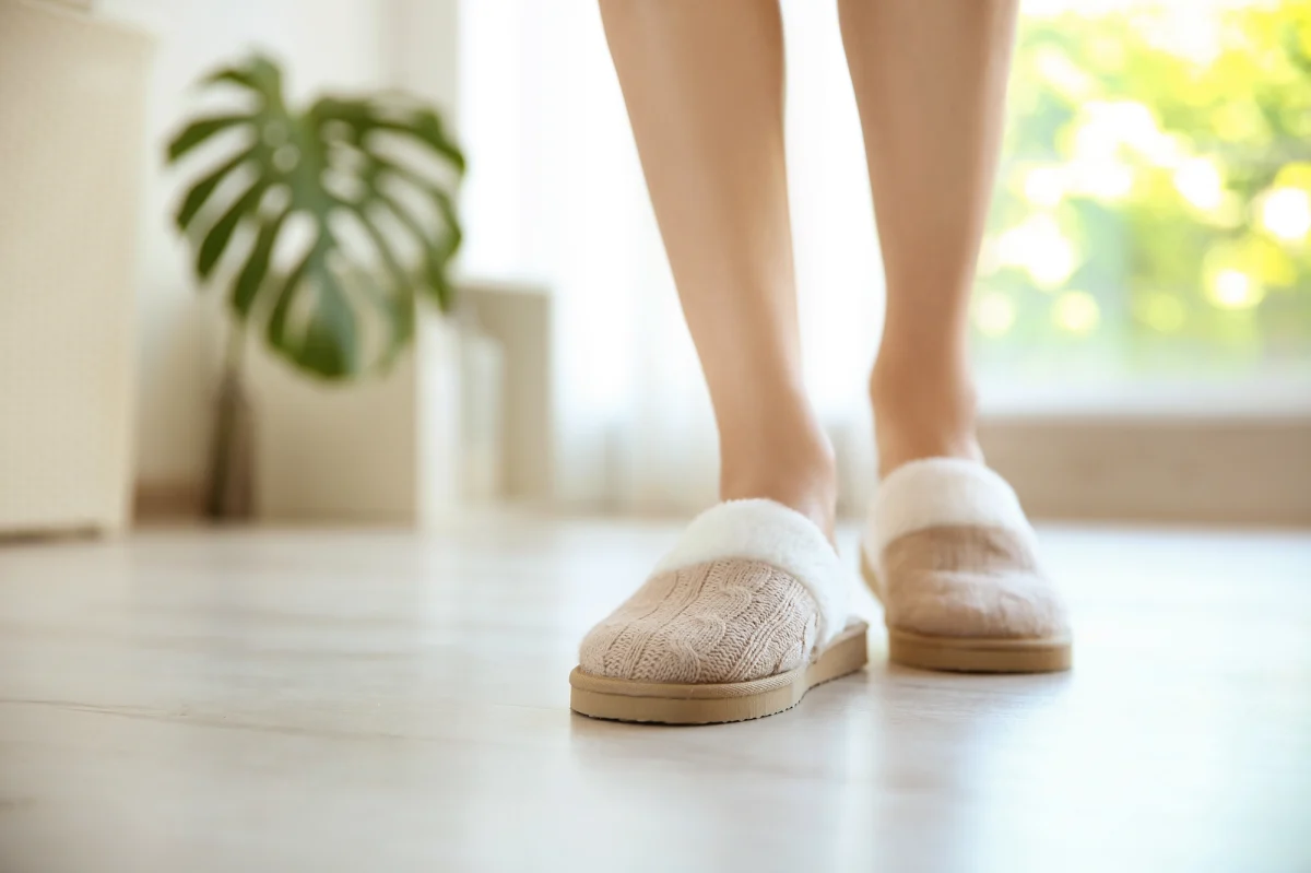 Slippers-For-Foot-Pain-Stock-Photo.webp