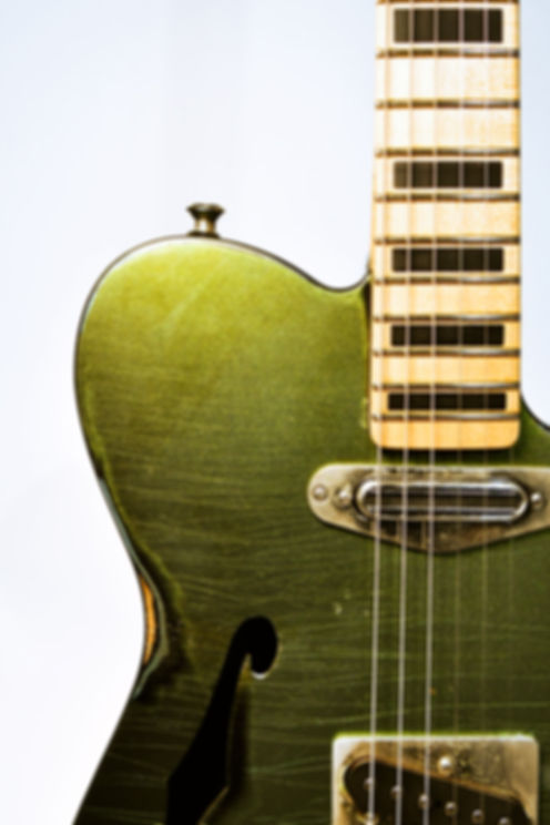 The “Mule" Bellecaster