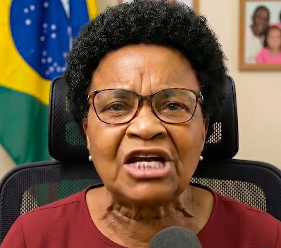 Algoritmos no Banco dos Réus: Federação Brasil da Esperança Aciona TSE Contra Avatar de IA
