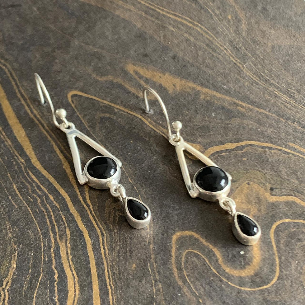 Miniaturbild: Black Onyx Earrings (3.4 Grams)