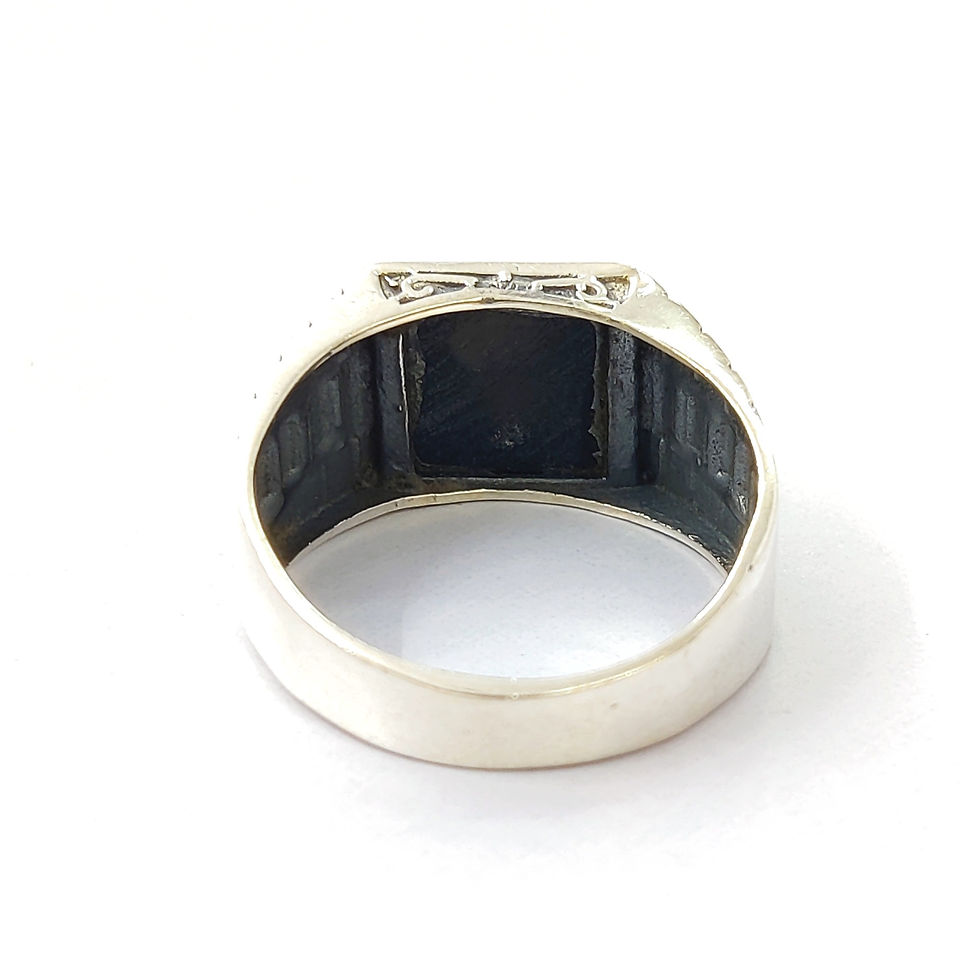 Thumbnail: Black Onyx Mens Ring  (5.6 Grams)