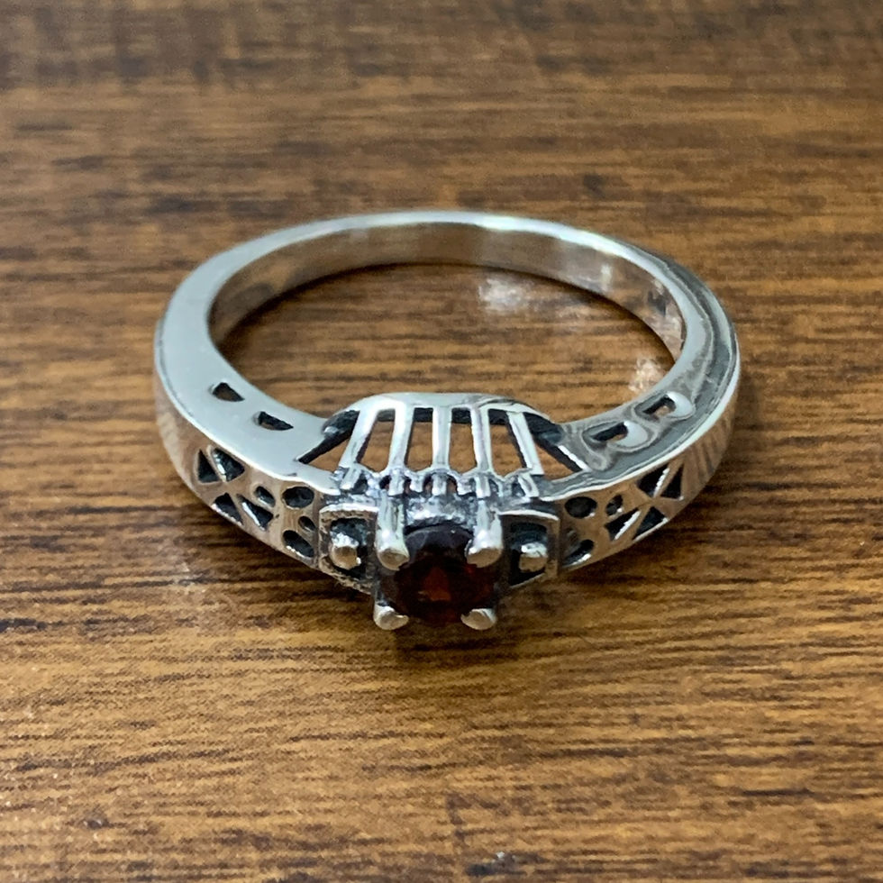 Garnet Ring (3.6 Grams)