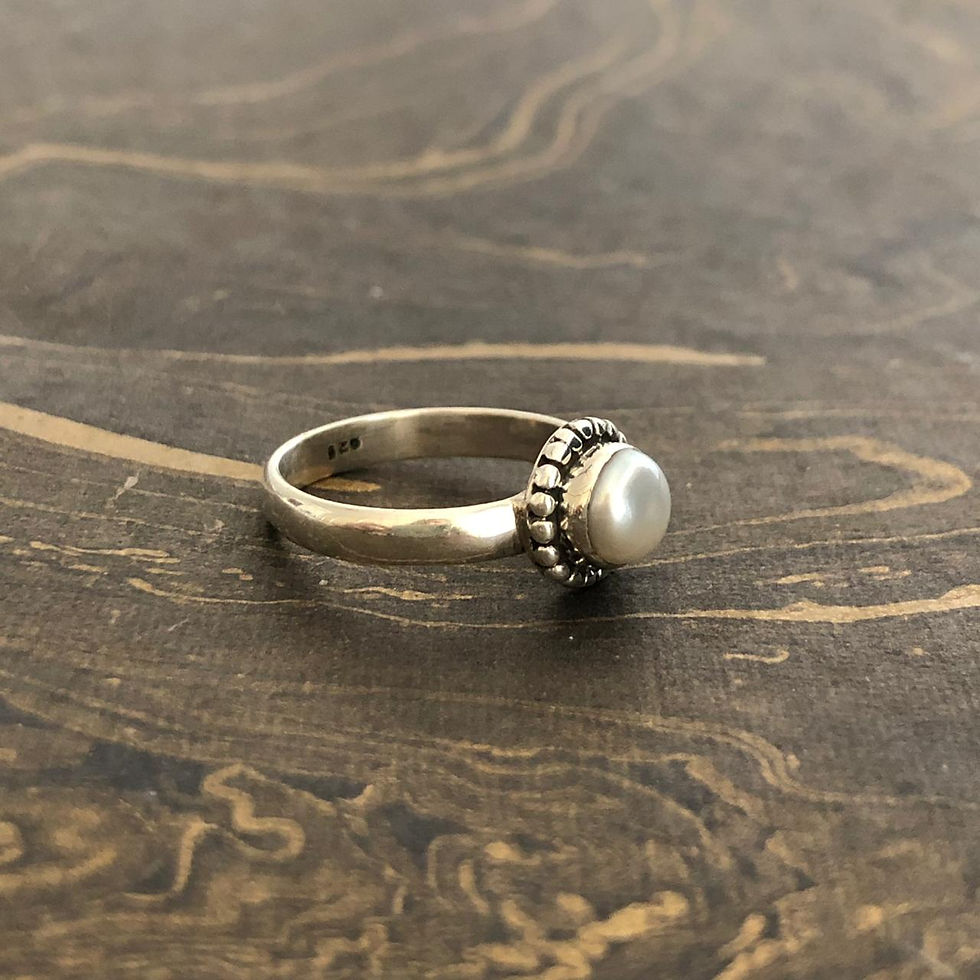 Miniaturbild: Designer Pearl Ring (2.6 Grams)