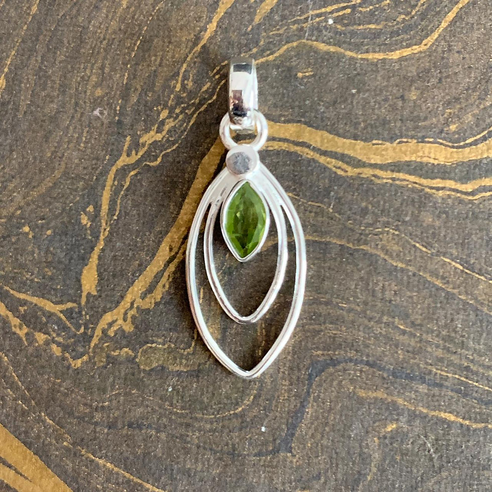 Miniatura: Designer Peridot Pendant