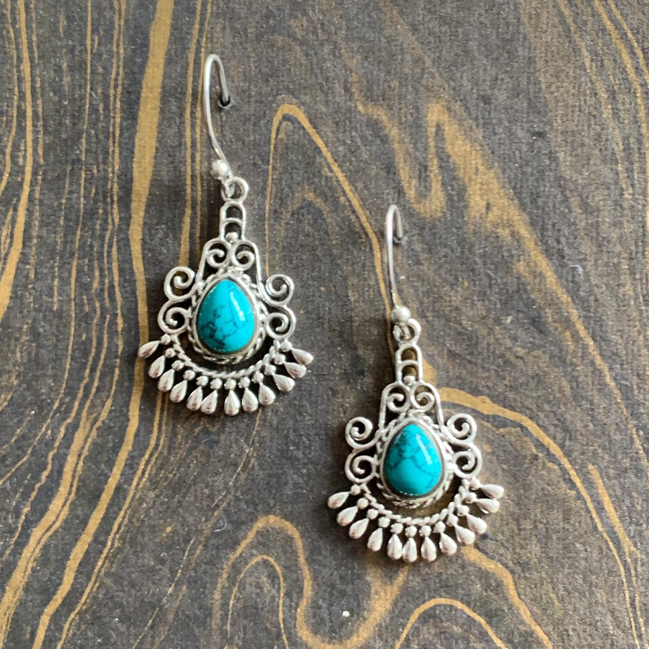 Turquoise Earrings (5.9 Grams)