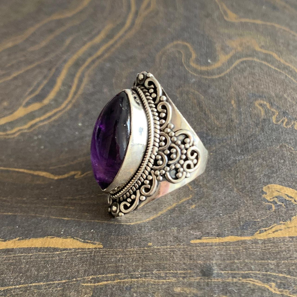 Miniaturbild: Chunky Amethyst Ring (8.6 Grams)