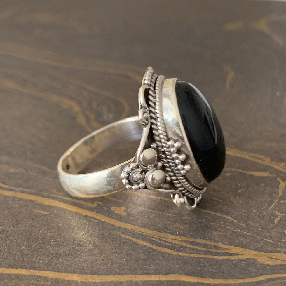 Miniature : Chunky Black Onyx Ring (10.0 Grams)
