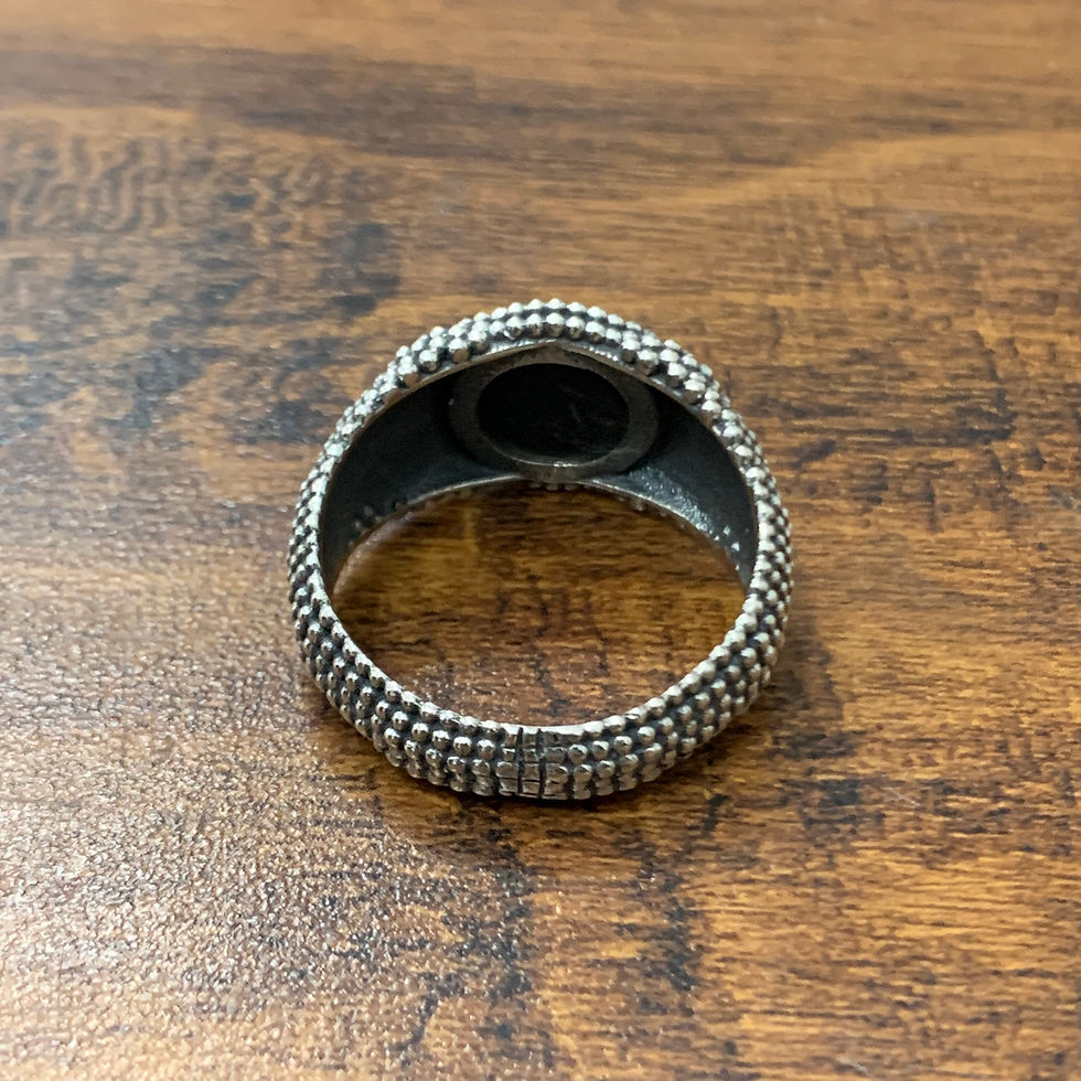 Miniature : Black Onyx Ring (8.5 Grams)