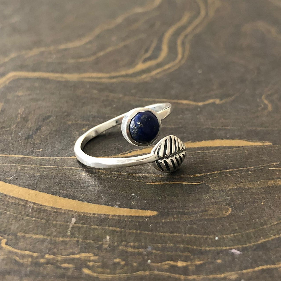 Miniatura: Adjustable Lapis Leaf Ring (2.6 Grams)