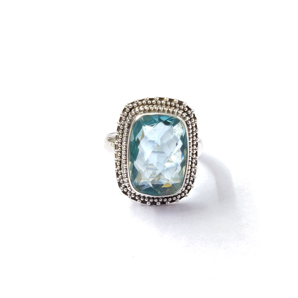 Blue Quartz Ring (6.2 Grams)