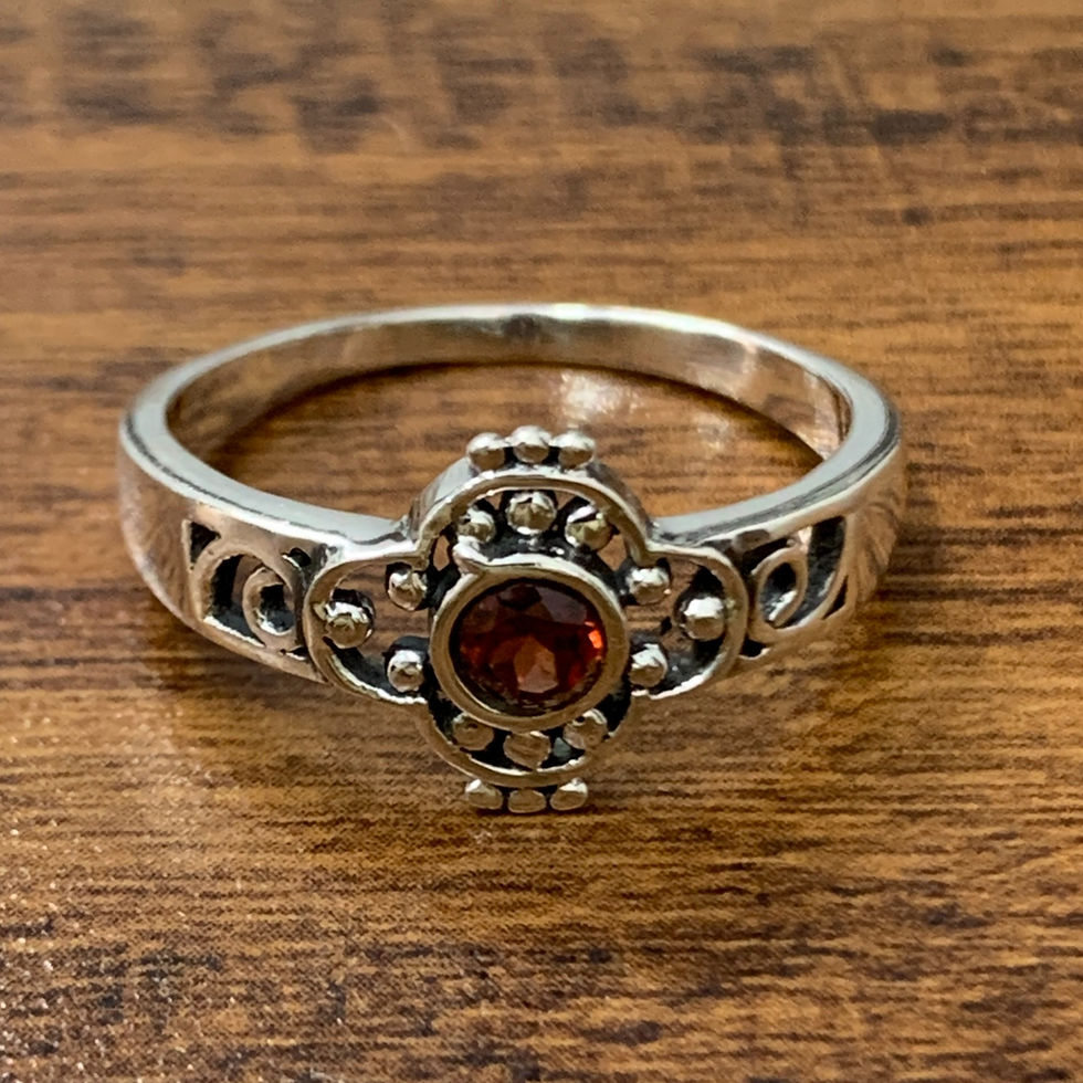 Garnet Ring (2.7 Grams)