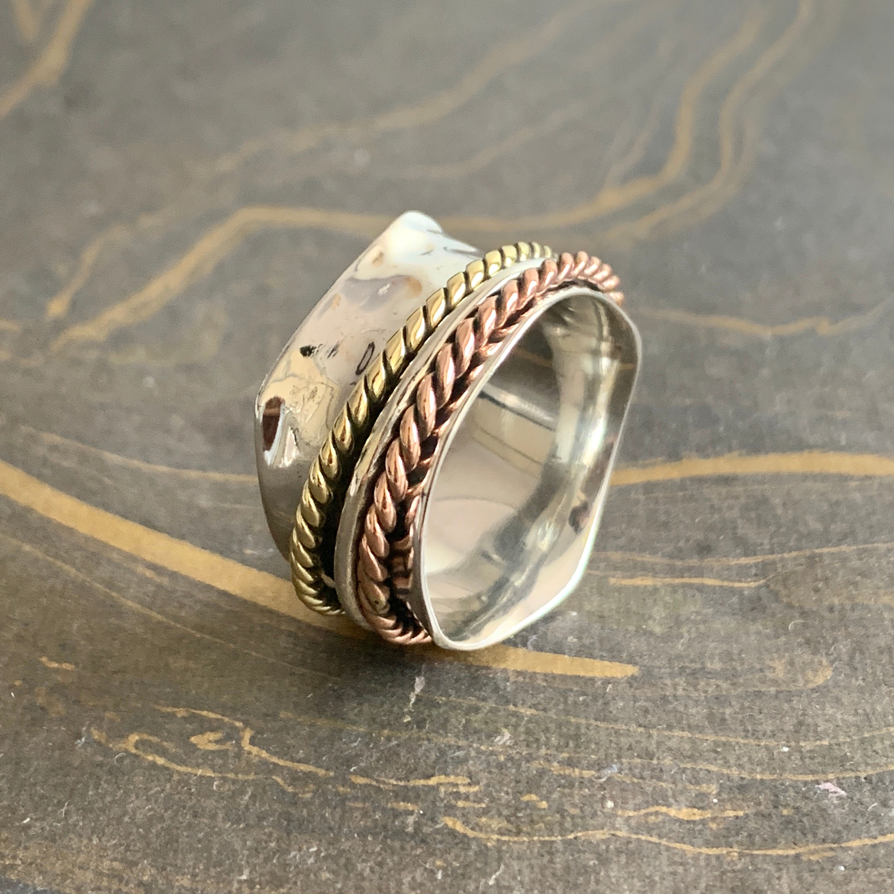 Three Tone Spinner Ring (11.5 Grams)