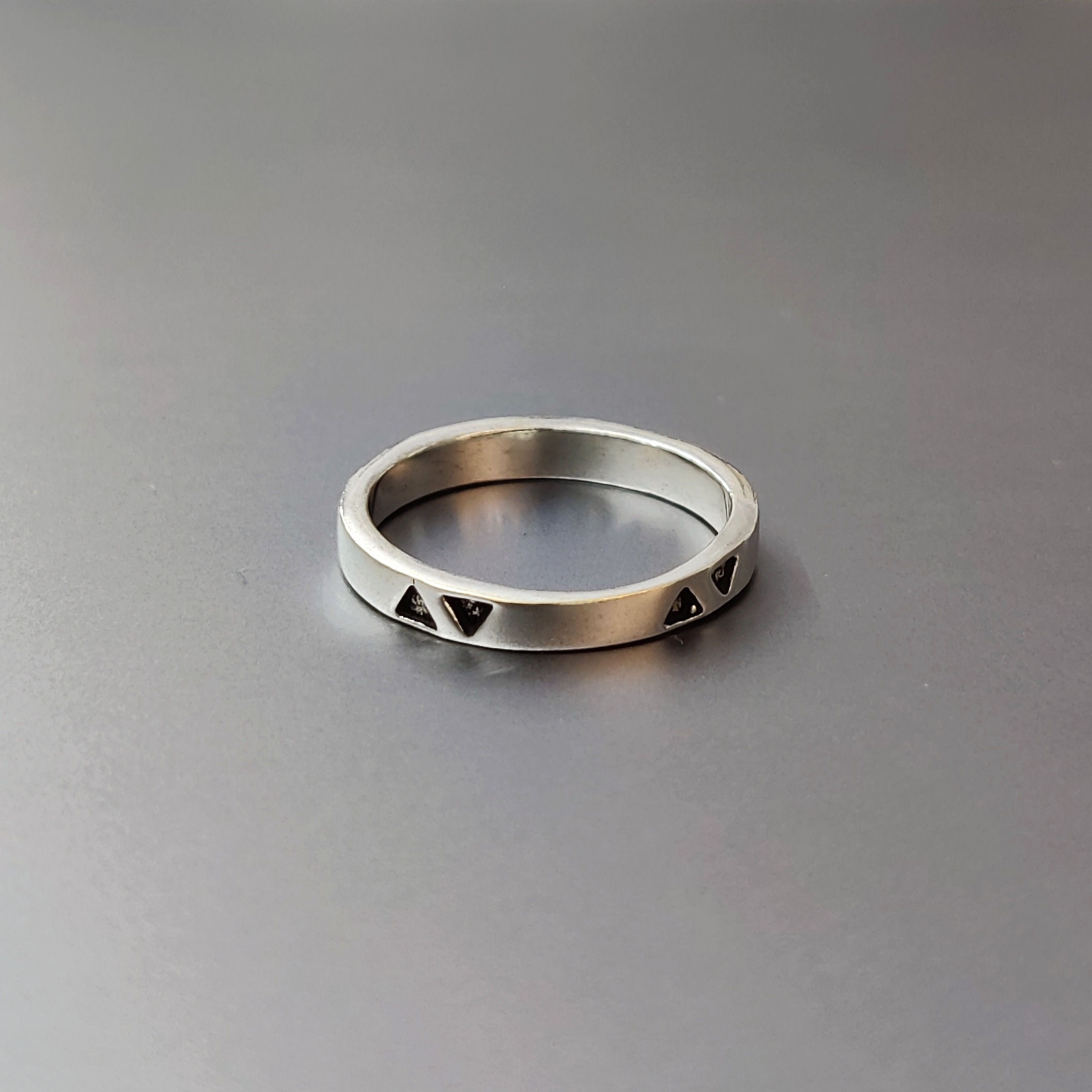 Plain Silver Ring (2.2 Grams)