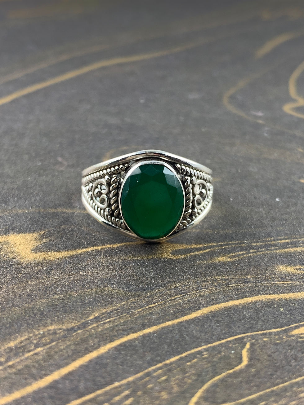 Dainty Green Onyx Ring (3.2 Grams)