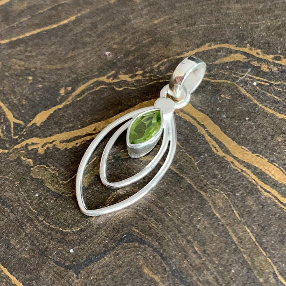 Miniatura: Designer Peridot Pendant