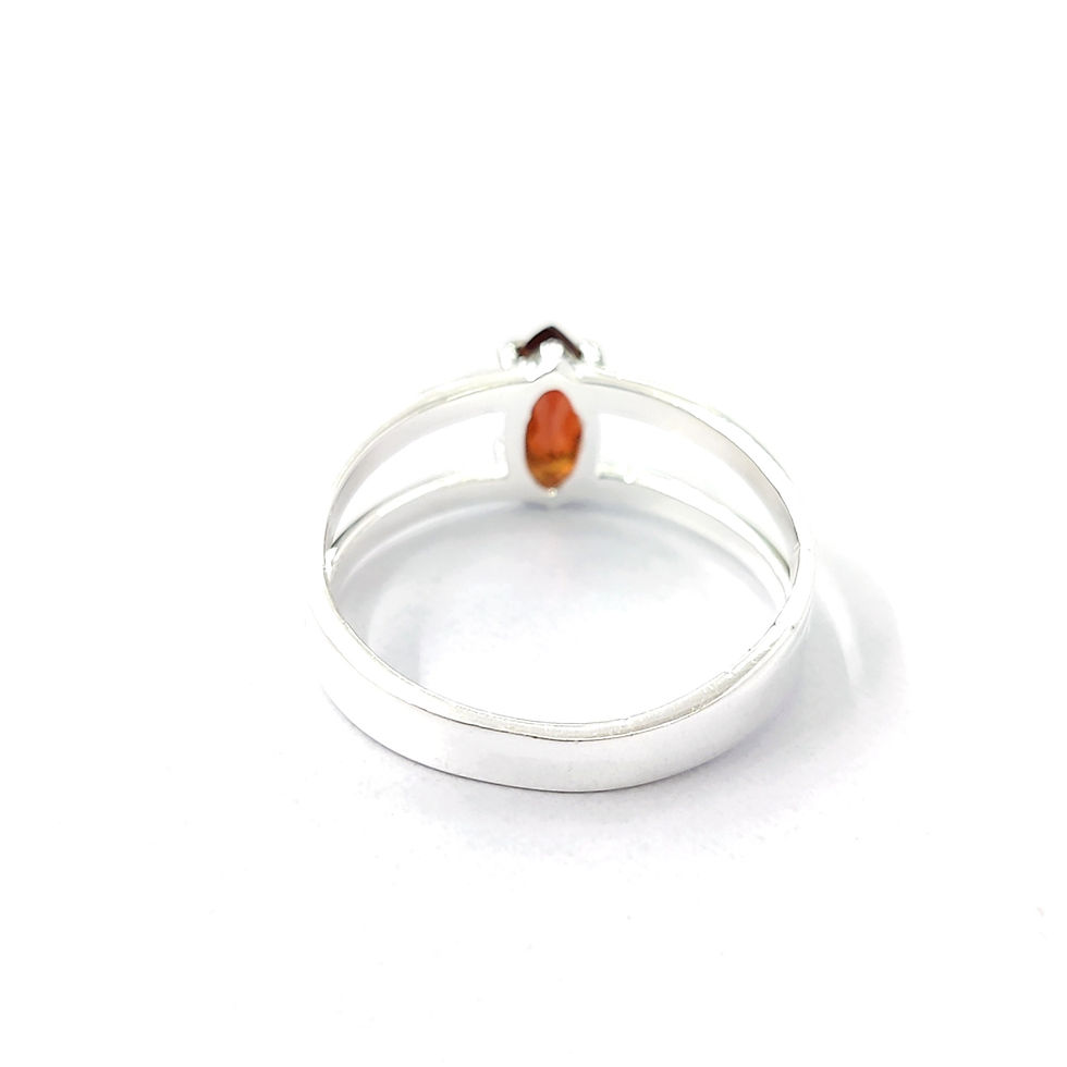 Miniaturbild: Garnet Ring (2.3 Grams)