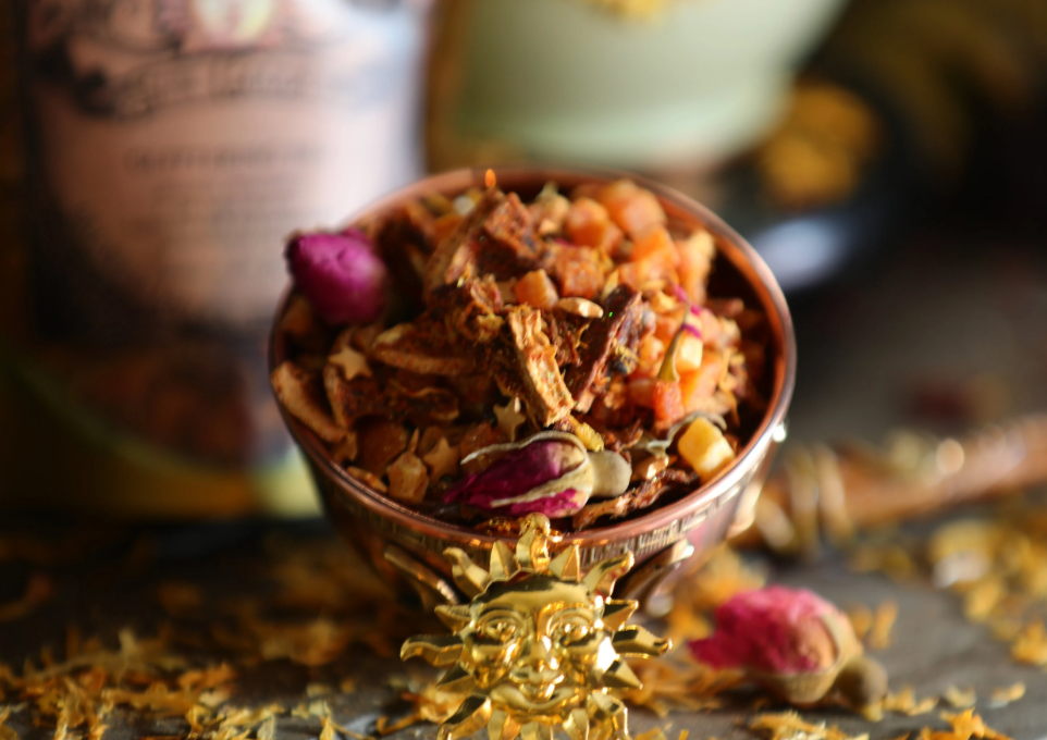 Thumbnail: Sun Goddess  Glittering Tea