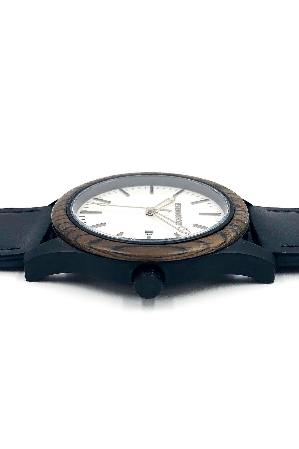 Thumbnail: Inverness - Walnut & Black Leather