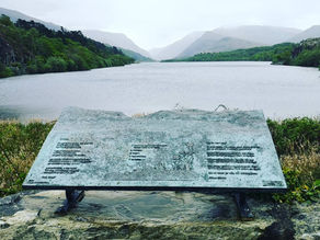 'Deconstructing' my Pentecostal experience.