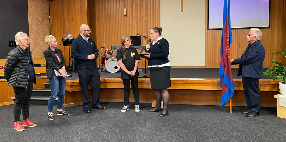 Captains Mitchell and Sally Stevens enrol Suzy Slapp as the first soldier from the Canberra City Salvos Recovery Church.