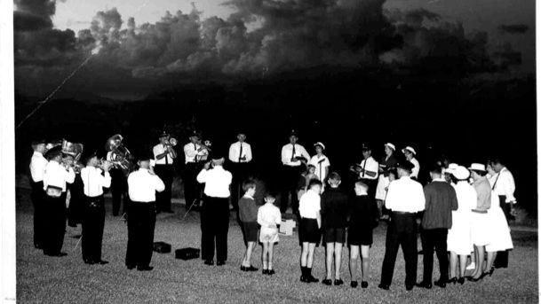 Salvationists gather in a circle for the first Easter Dawn Service in Townsville in 1966.