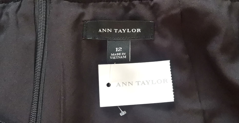 Miniaturbild: Ann Taylor Rock Größe 42