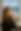 Blone Frau beim Freiseur mit strahlendem Haar und leichten Wellen