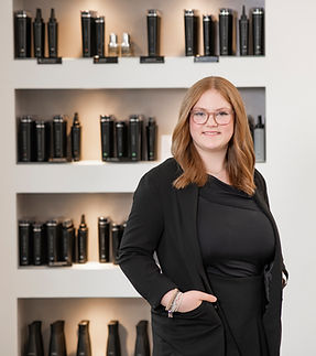 Die Auszubildene Stella Röder. EIne junge Frau