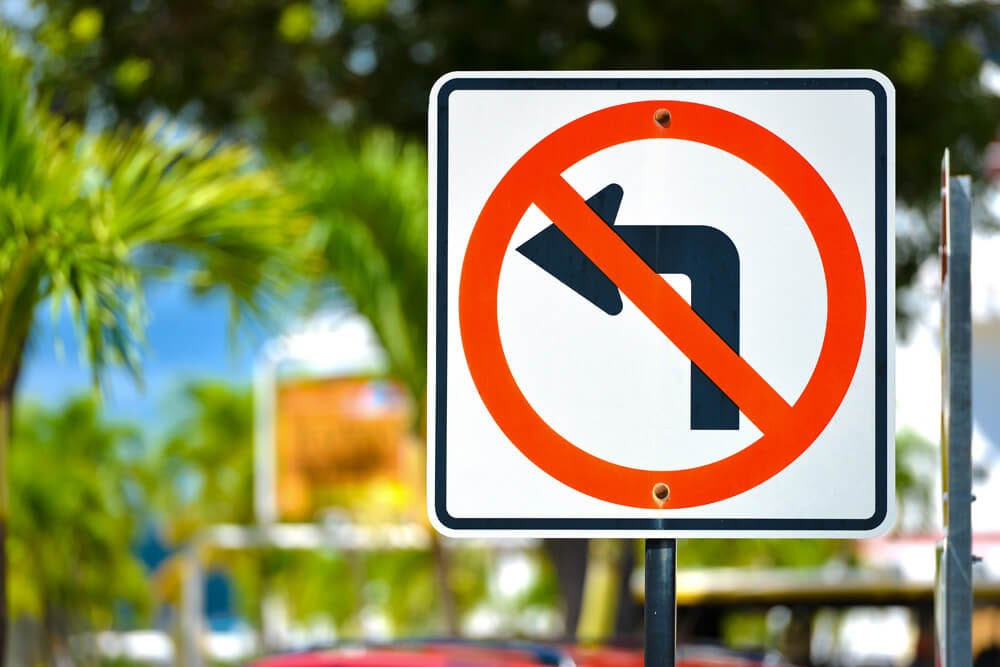 Tránh rẽ trái giúp giảm nguy cơ tai nạn và chi phí vận tải