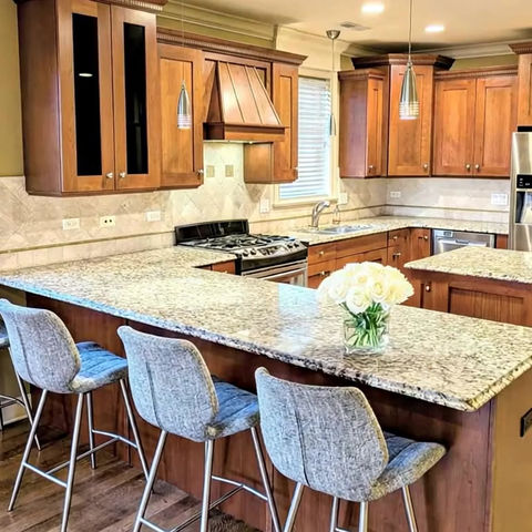 New Listing: 6121 N Winthrop Ave Unit 2N, Chicago, IL 60660