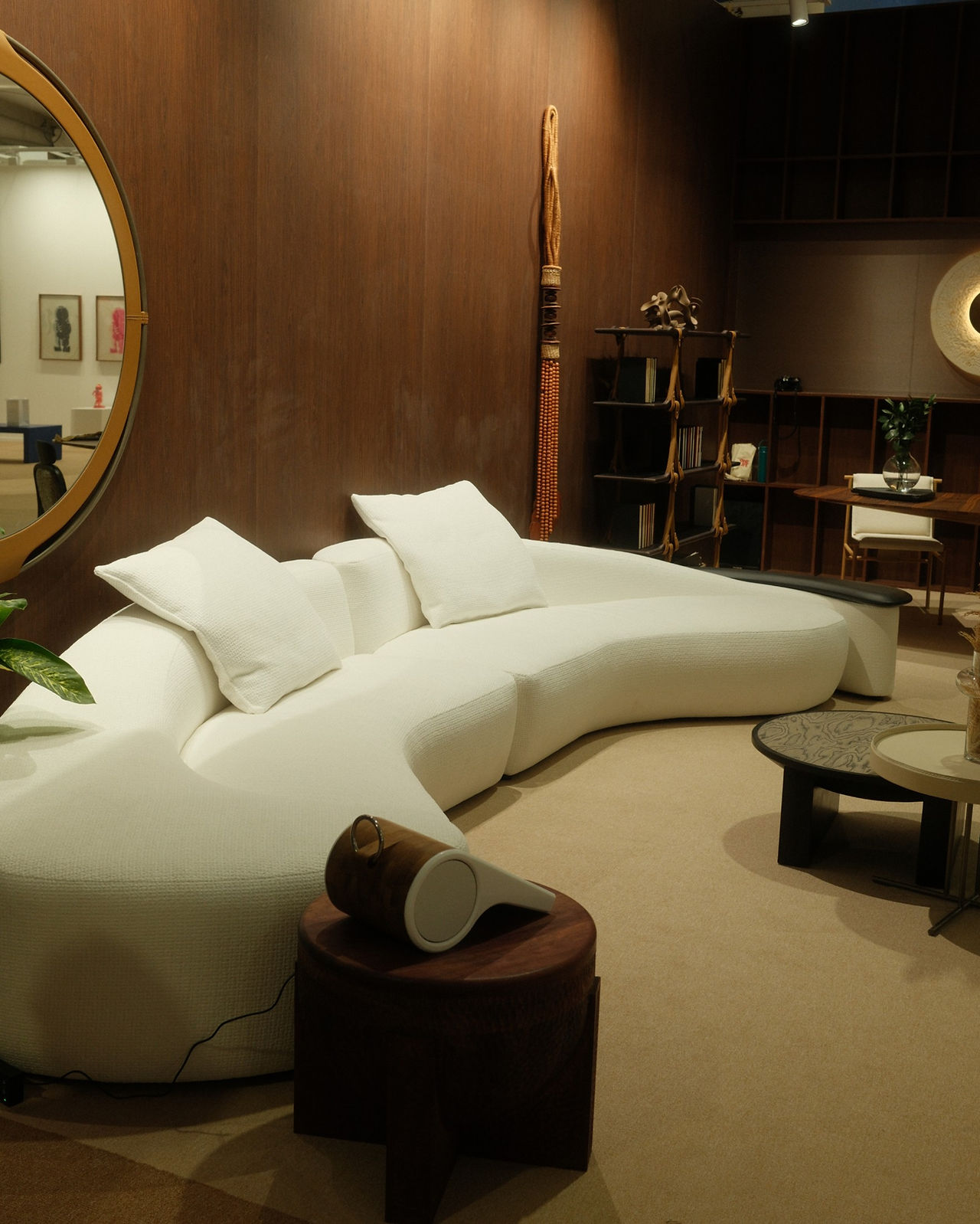 Léo Shehtman e Latina Design na Dubai Design Week