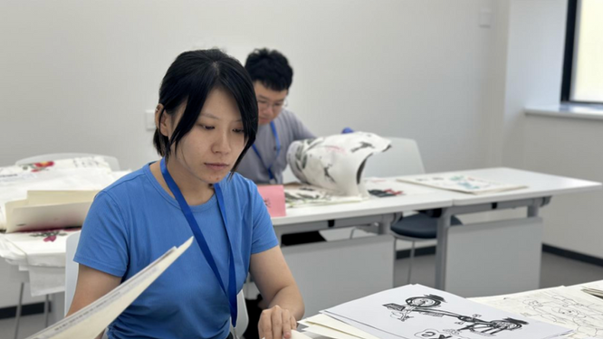 中國美院考級評卷現場-中國美術學院社會美術水準考級-香港文創薈-考試場次-2025年8月23日-中國美院考級現場-香港美術考試