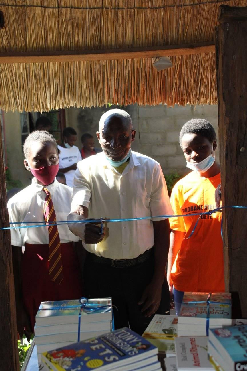 Dete library is officially opened